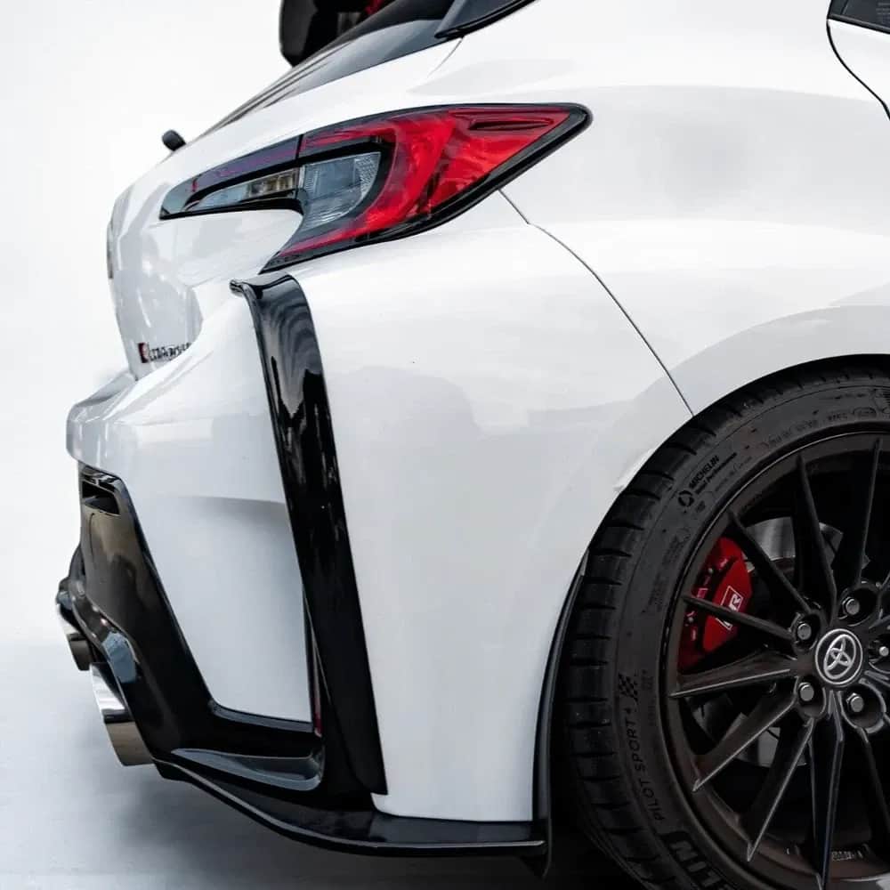 Toyota Corolla GR Zadnji Lip / Bočni Spojler Branika