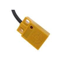 TL-W5MC1 magnetni senzor NPN-NO