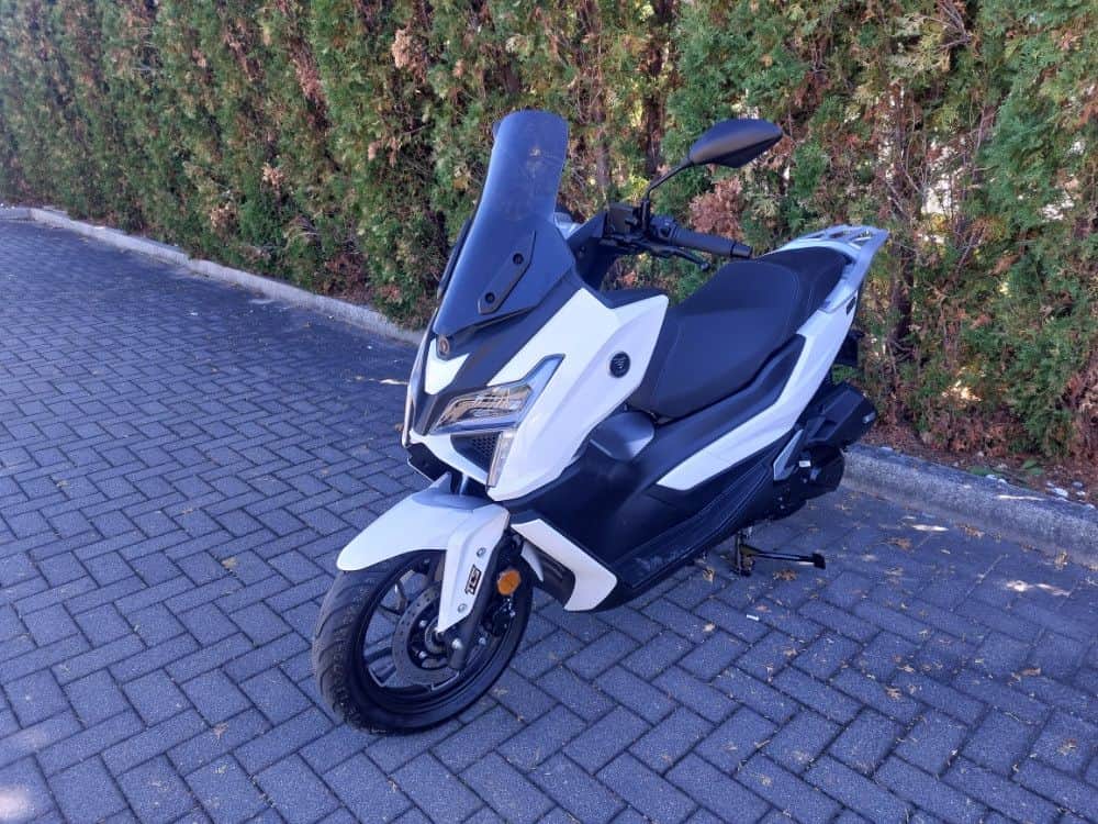 VOGE SR1 125 MAX SKUTER MOTOR MOTO