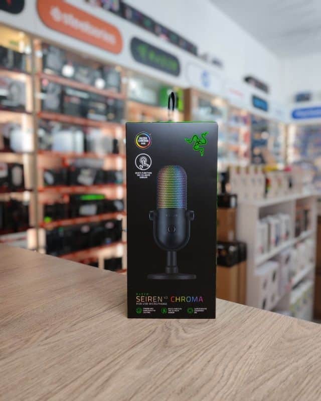 Razer Seiren V3 Chroma Black gaming streaming mikrofon