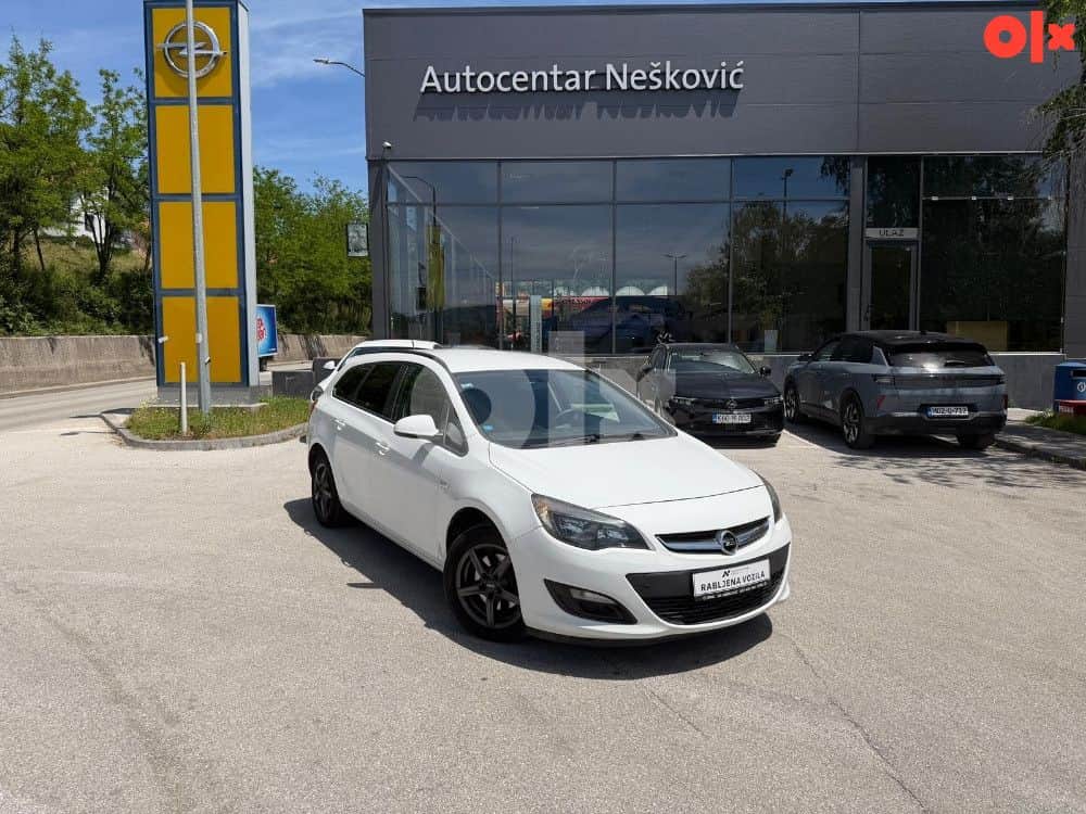 Opel Astra ST 2013 1.7CDTI 81kW