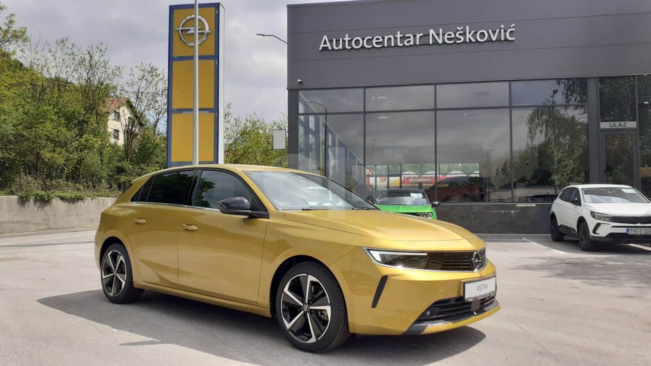 Opel ASTRA L AUTOMATIK - 1.5DTH BUSINESS ELEGANCE