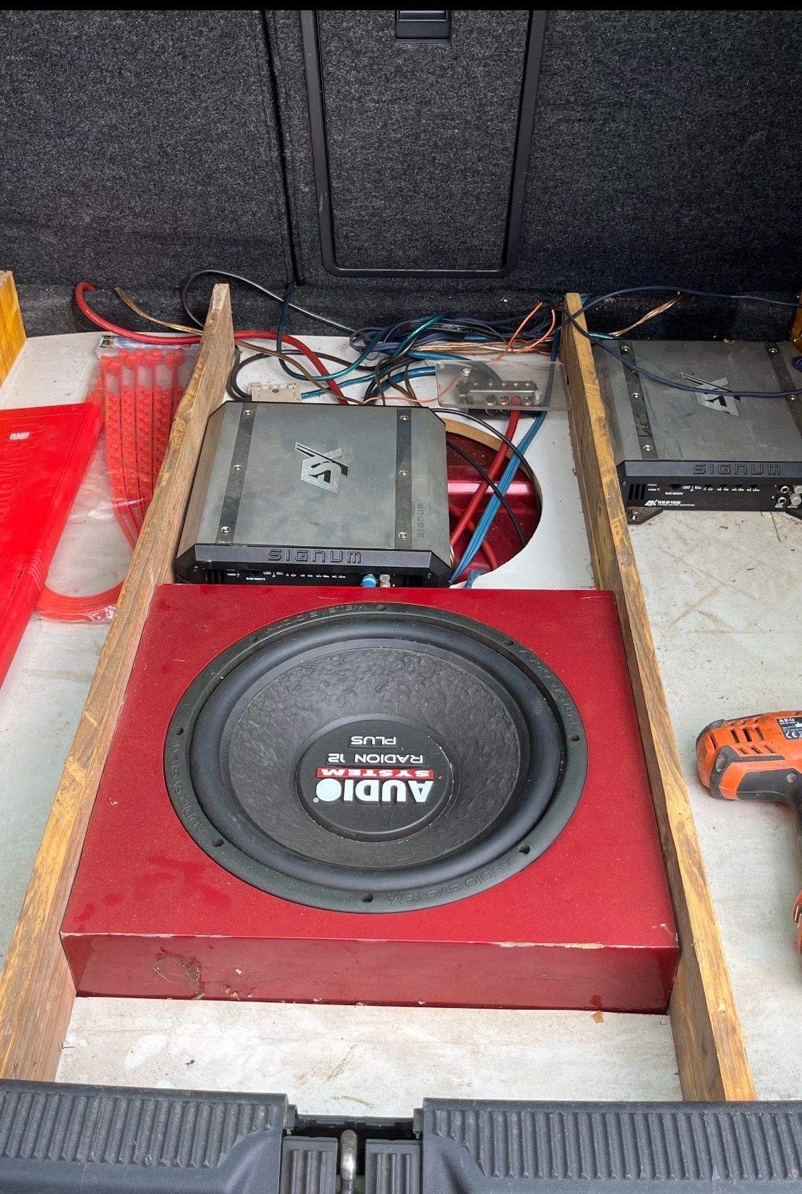 Woofer / Vufer