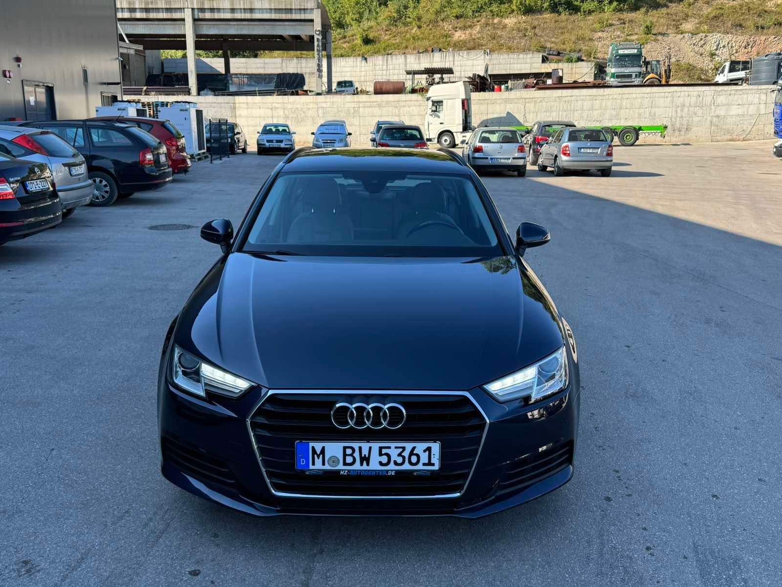 Audi A4 B9 2.0 TDI 110 kW Stronic, ACC, XENON, UVOZ