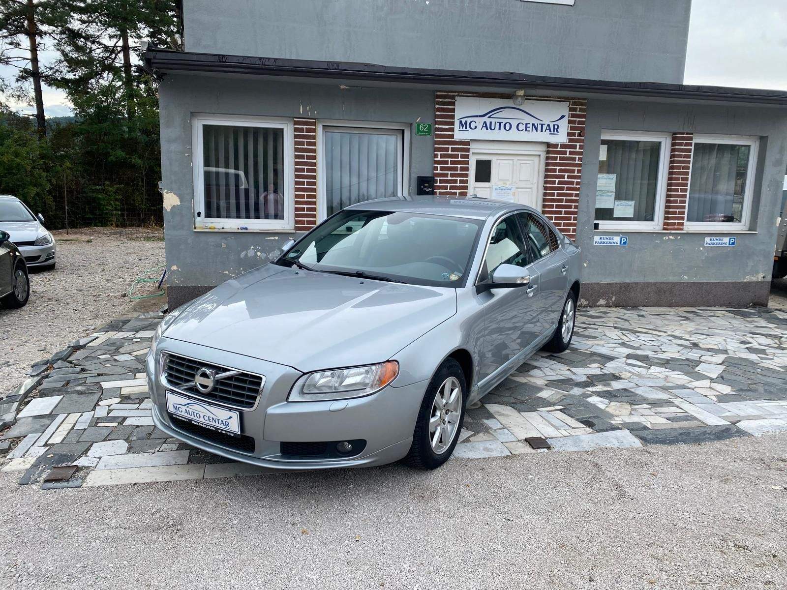 Volvo S80