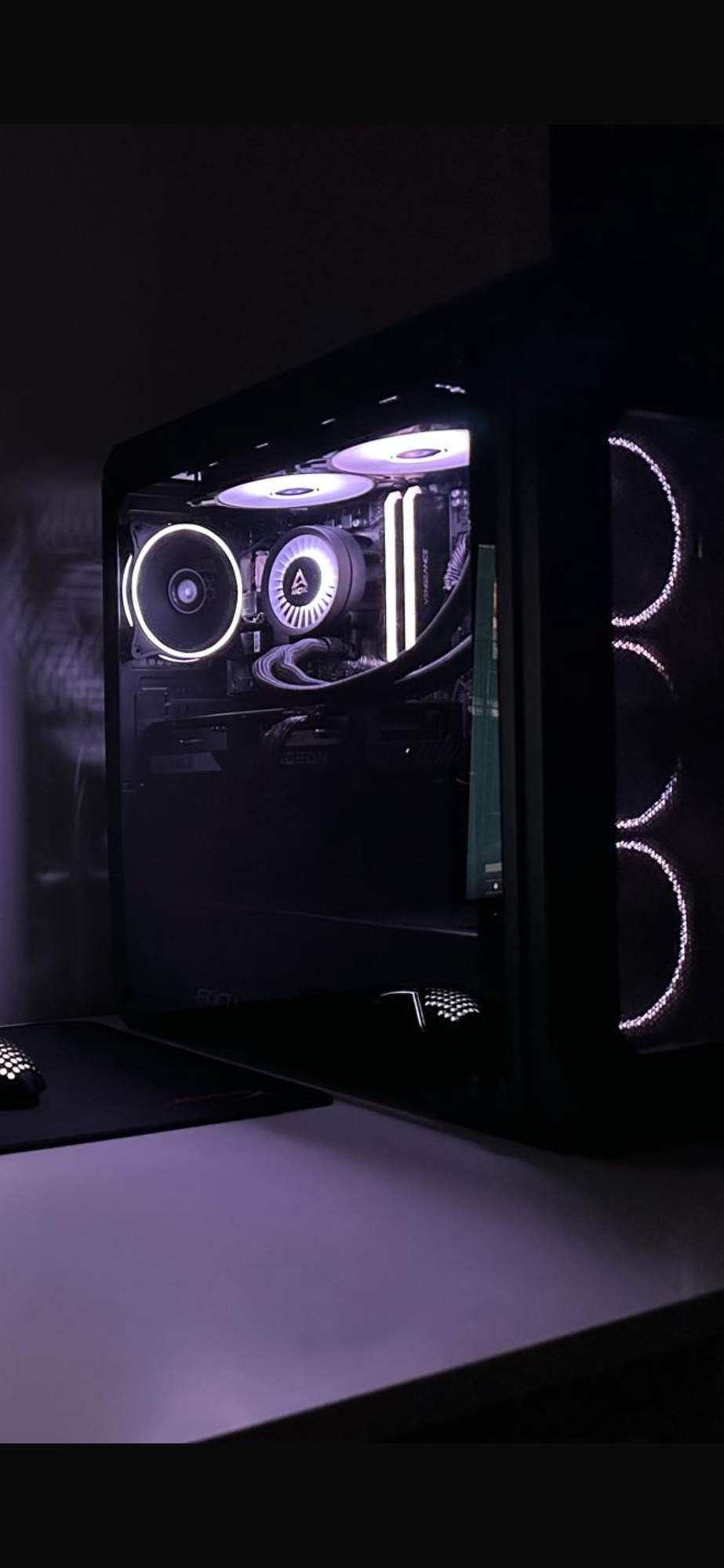 Gaming Racunar Full RGB - AMD 5 5600, 6650XT, 32GB RAM