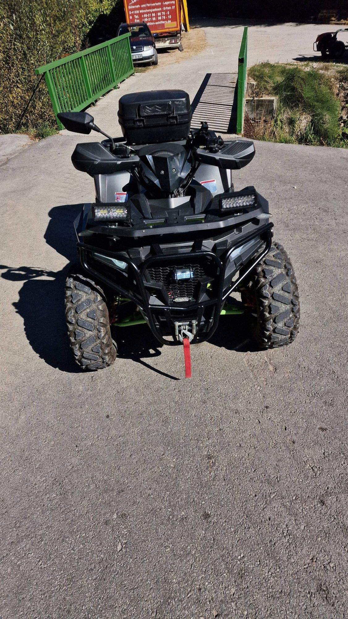 Bombarder ATV quad 300 ccm 4T