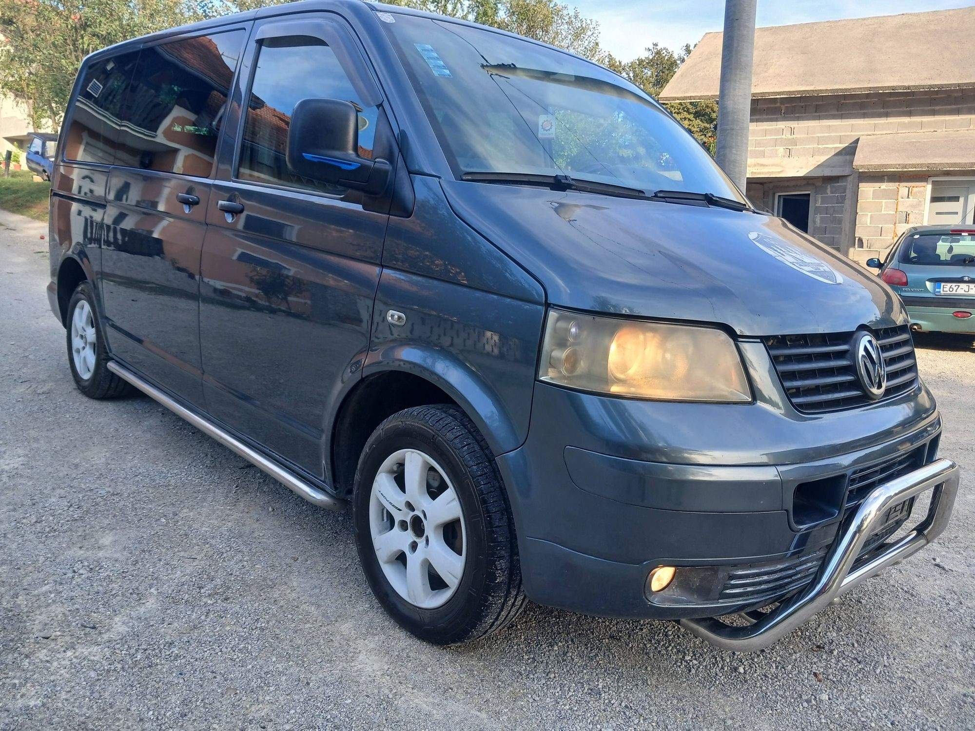 Kombi putnički 2-5 dizel 96 kW, 2005. godište