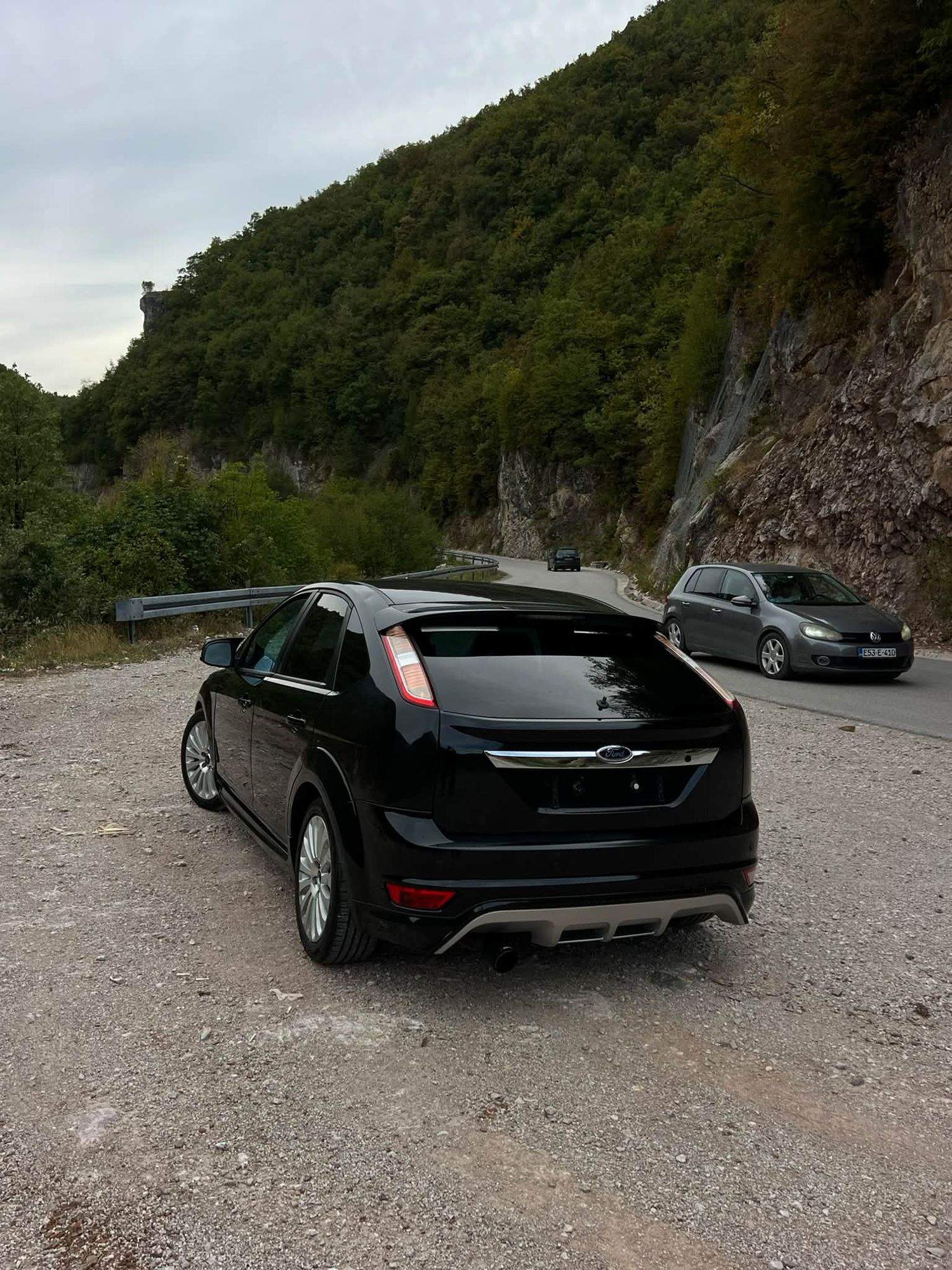 Ford Focus 1.6 TDCi 2009, Zetec-S oprema