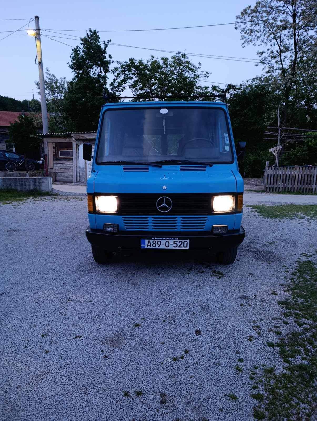 207d 86g, pali, registrovan do 10 mjeseci, 4300 km