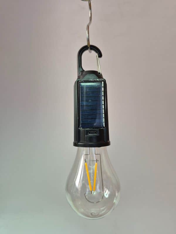 Solarna kamping lampa
