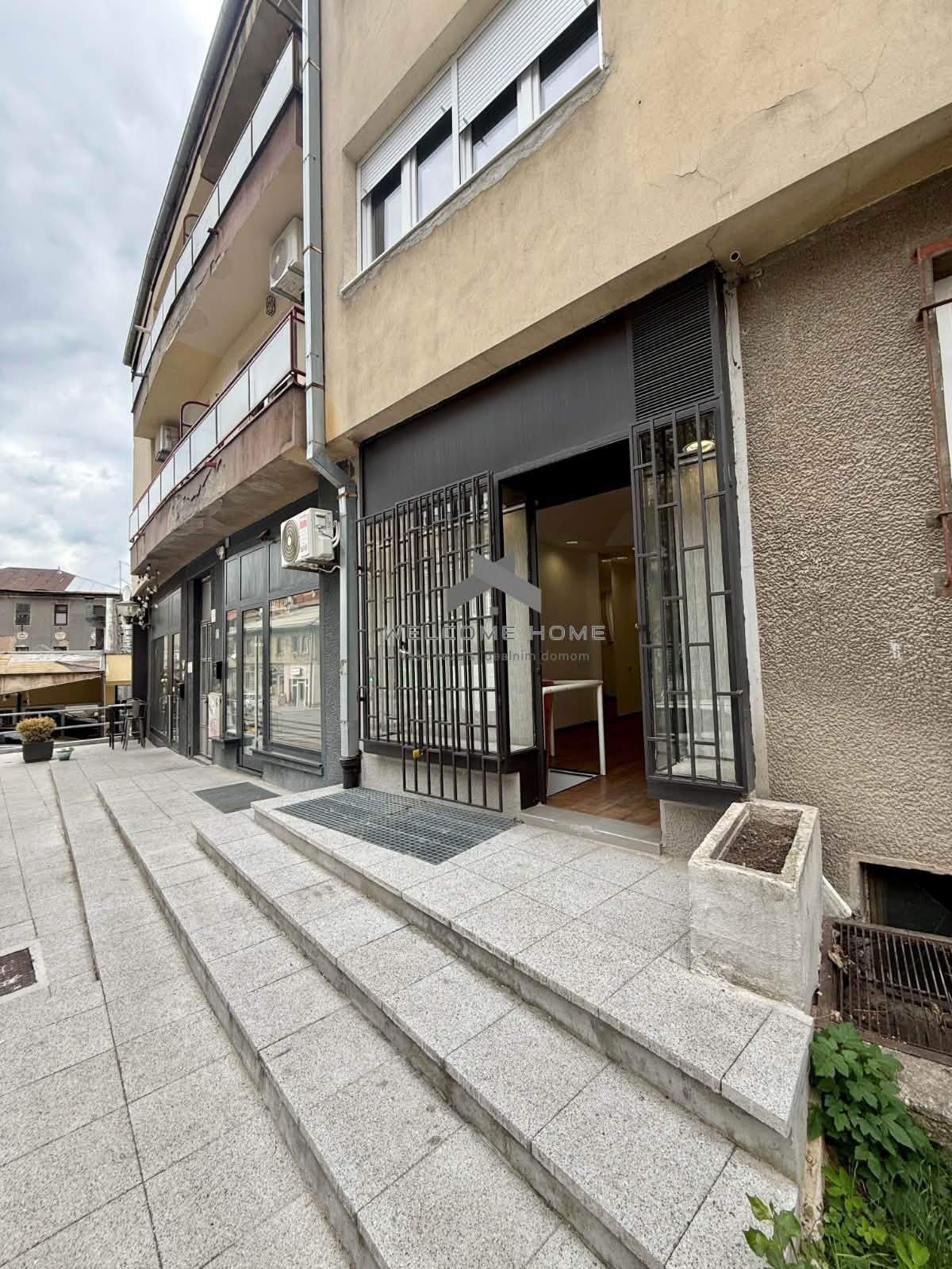 Poslovni prostor 44 m², Mejtaš, prizemlje i suteren, prodaja