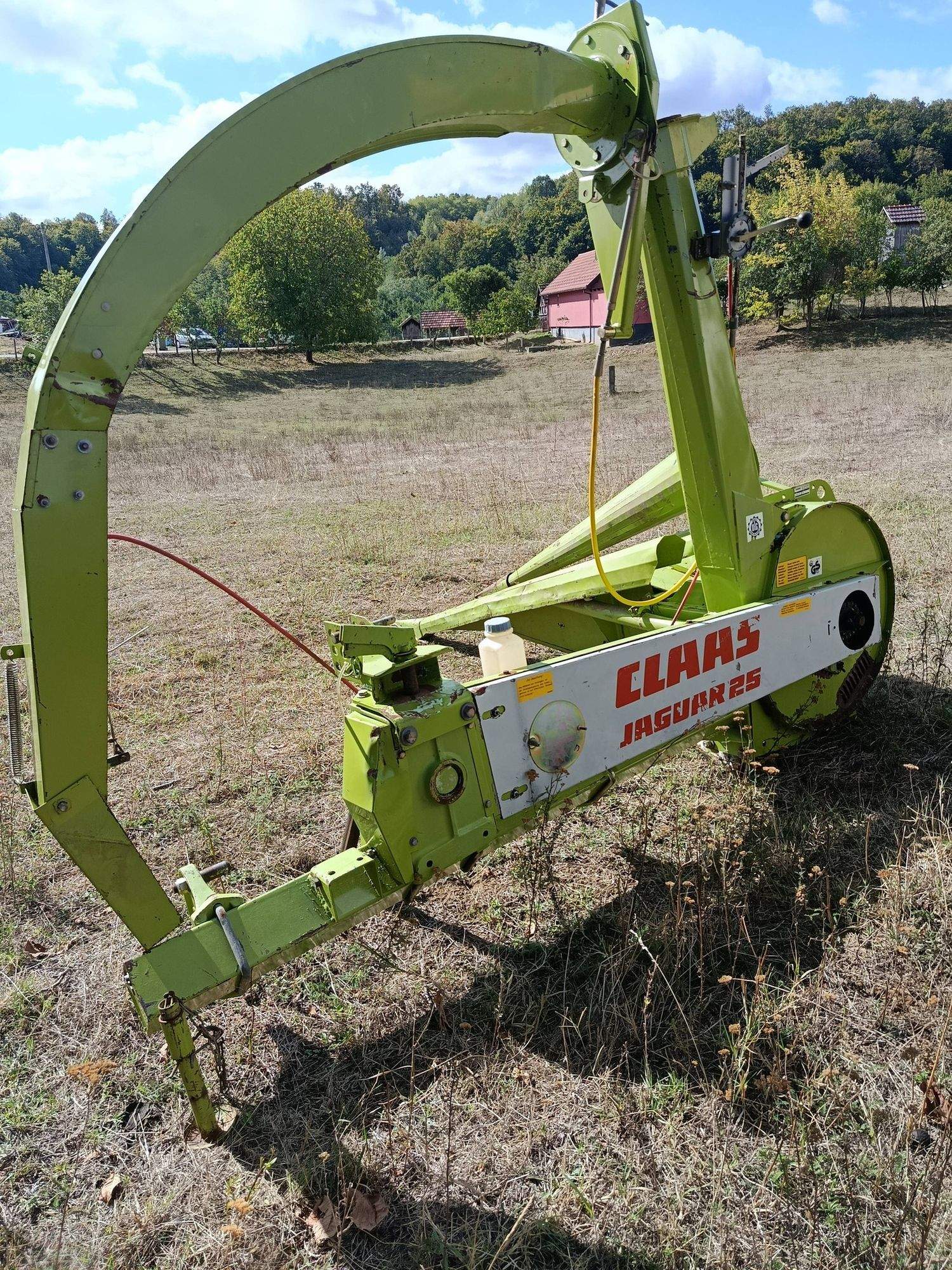 Claas Jaguar 25, automatsko podmazivanje i oštrenje noževa