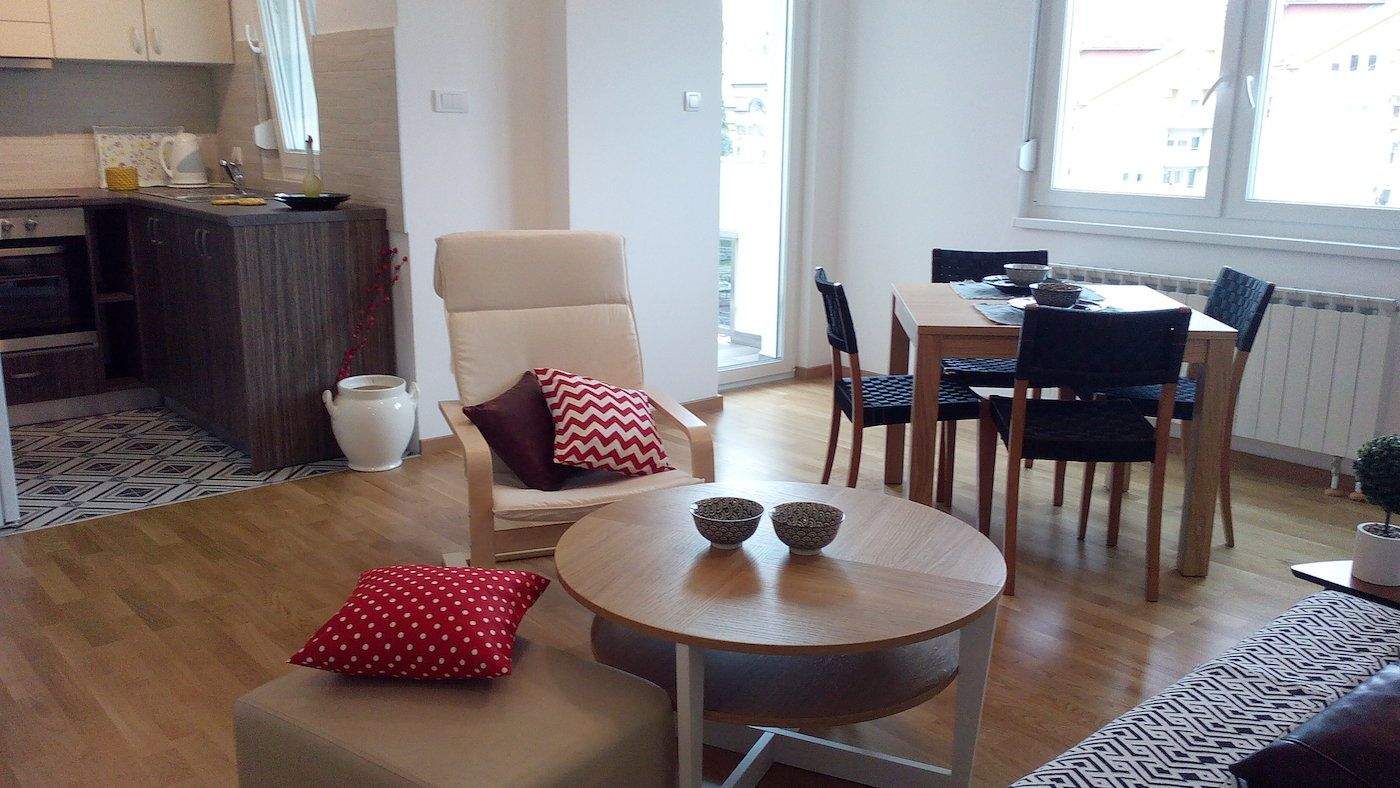 Trosoban stan za izdavanje sa garažom – Paprikovac, Banja Luka | 60m² | 750 KM