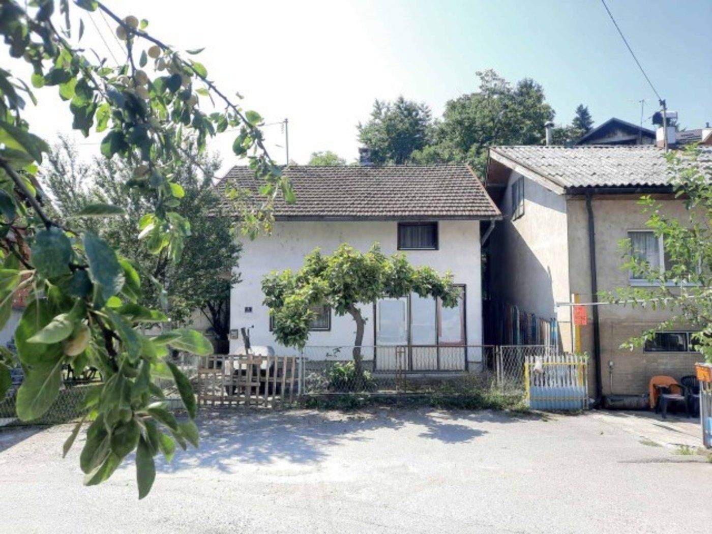 Kuća Hiseta Banja Luka – 2 sprata + poslovni prostor