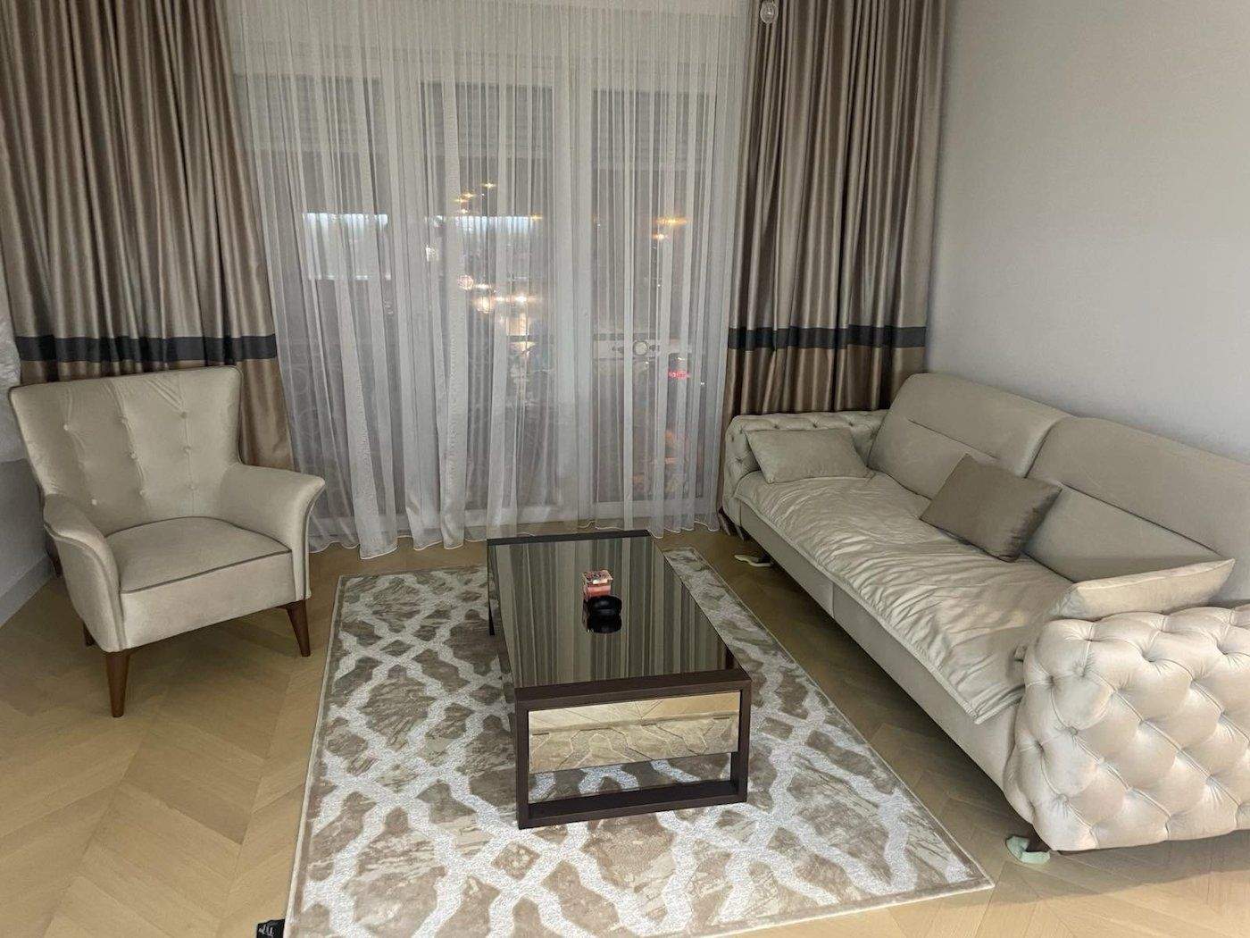 APARTMAN MANIKOV TURISTI POSLOVNI GOSTI 30€/dan