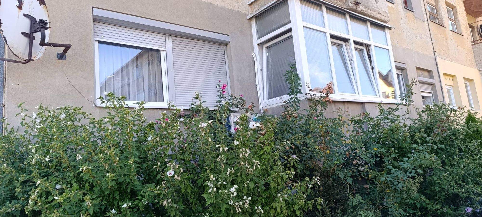 Stan 52 m², Batva, Tuzla, visoko prizemlje, renoviran i namješten