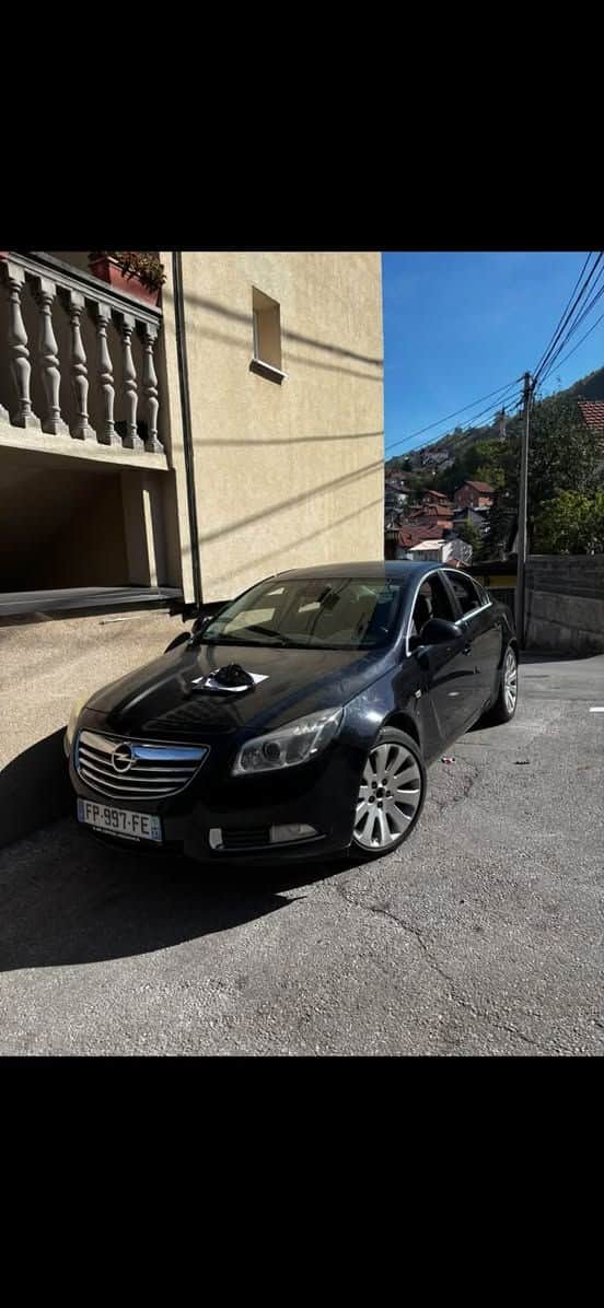 Opel Insignia 2.0 CDTI 96 kW, 2009, full oprema