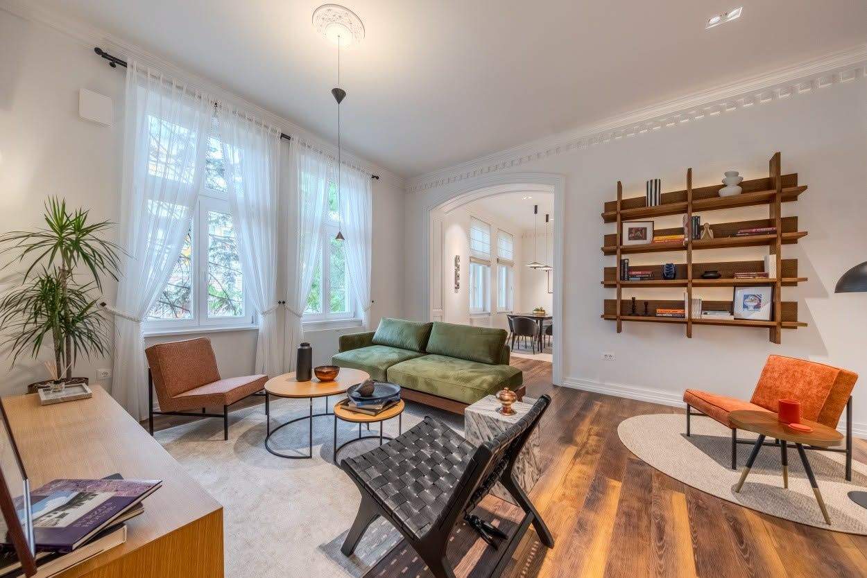 Salonski stan 108 m², Obala Maka Dizdara, Sarajevo