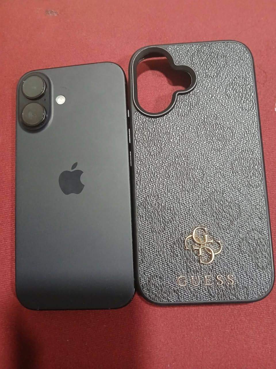 Apple iPhone 16, 128 GB, crna boja