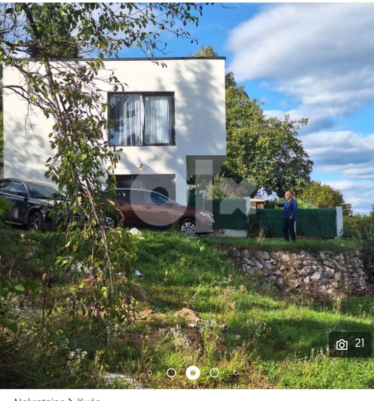Kuća cca 100 m2 sa zemljištem cca 600 m2
