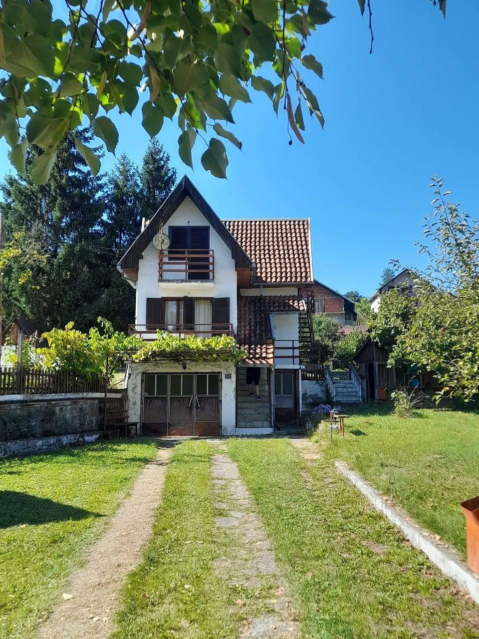 Kuća sa 18 ari placa, 100 m², Uvac Bosna