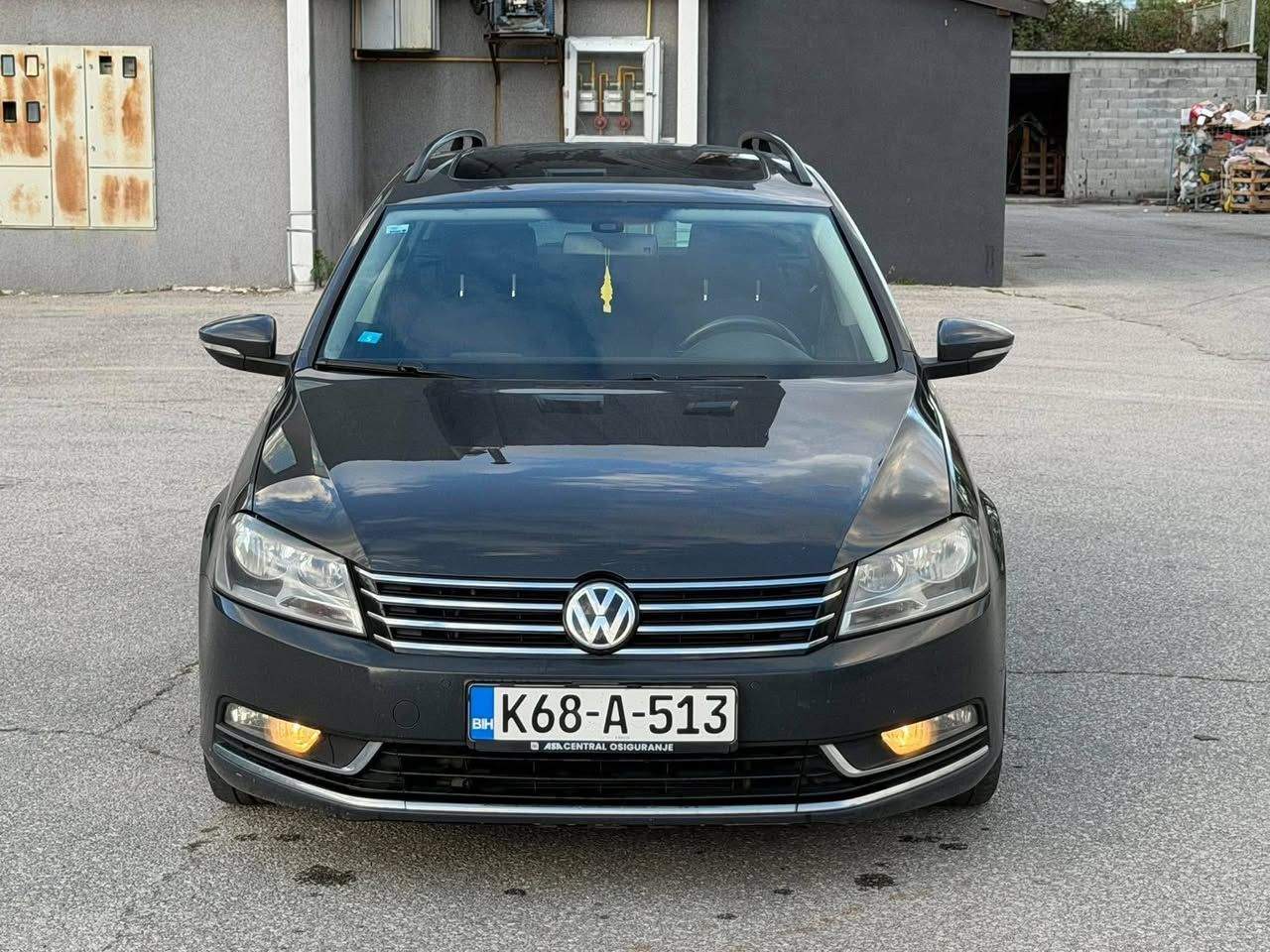 VW Passat B7 2012, 2.0 DSG, 13700 km