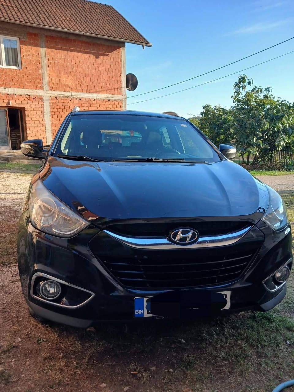 Automobil, godište 2011, 250 000 km