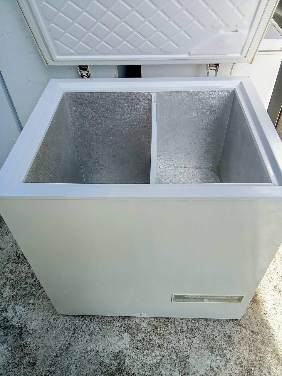 Zamrzivač sanducar 210 lit.