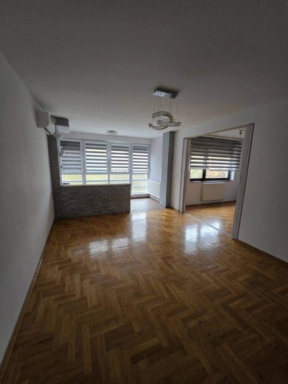 Dvosoban stan Stupine B8, 63 m2