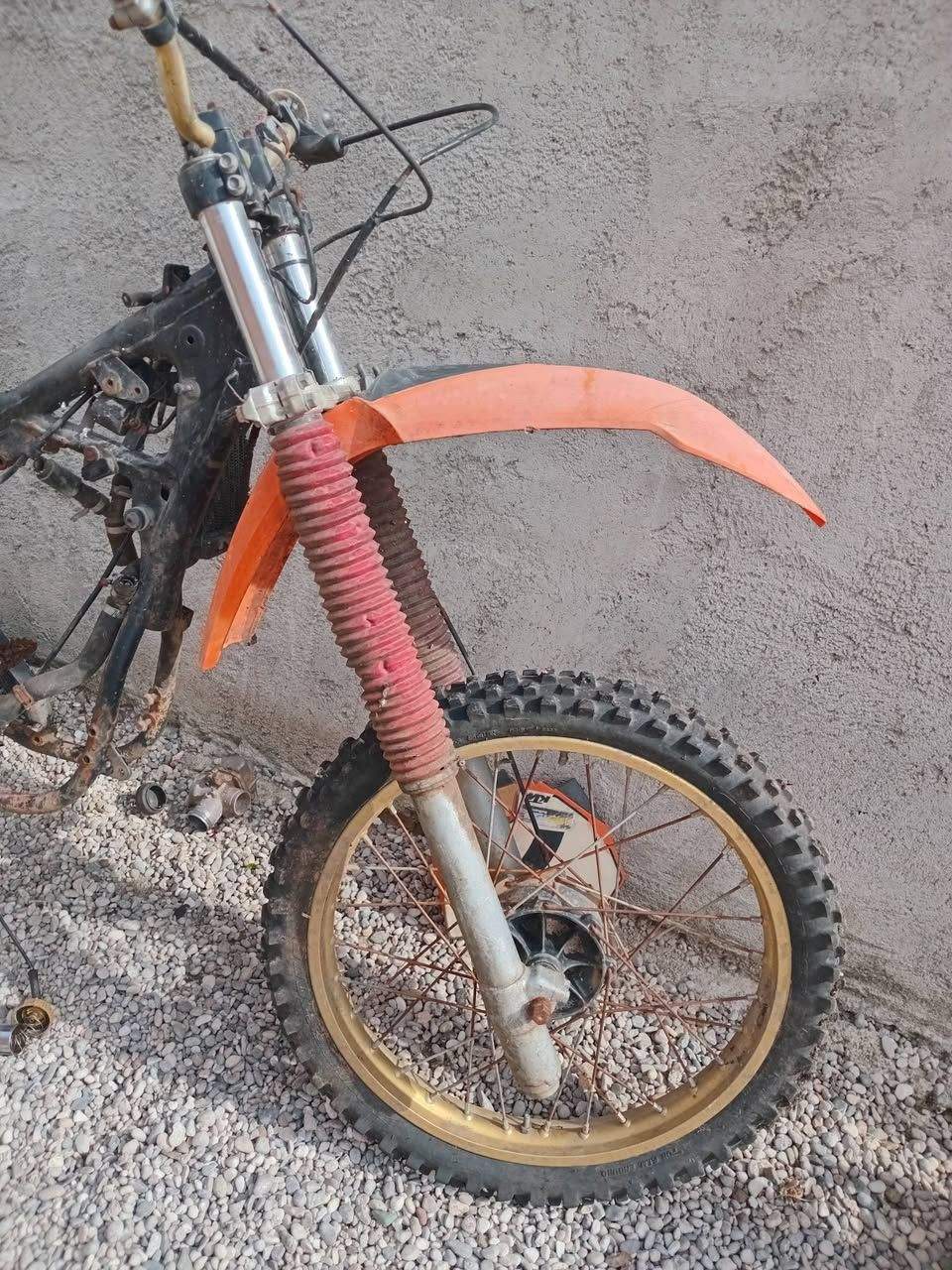 KTM 250 cc prednji amortizeri