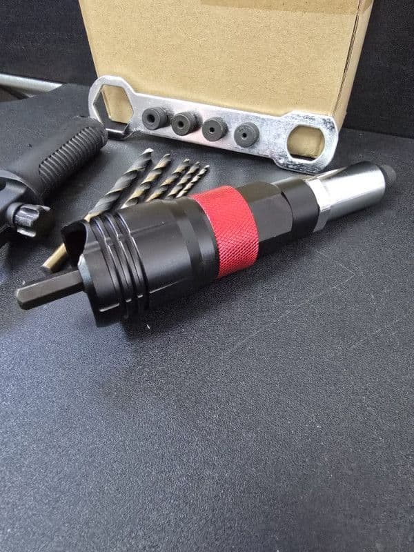 Profesionalni set adapter nastavak pop nitne zakovice za busilicu — slika 3 od 12
