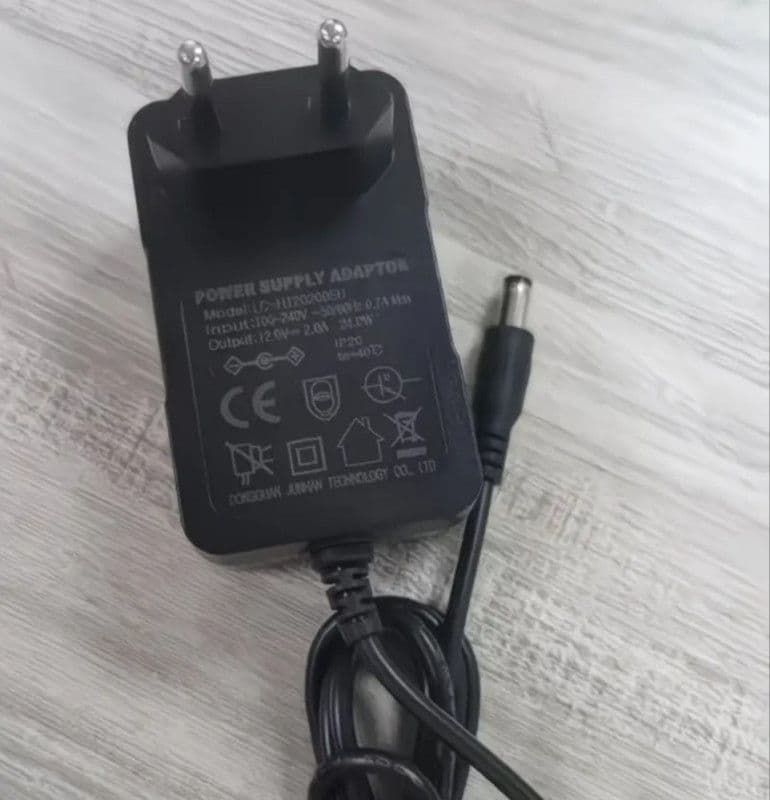 Adapter 12V 2A 24W punjac napajanje pretvarac napon transformator — slika 3 od 7
