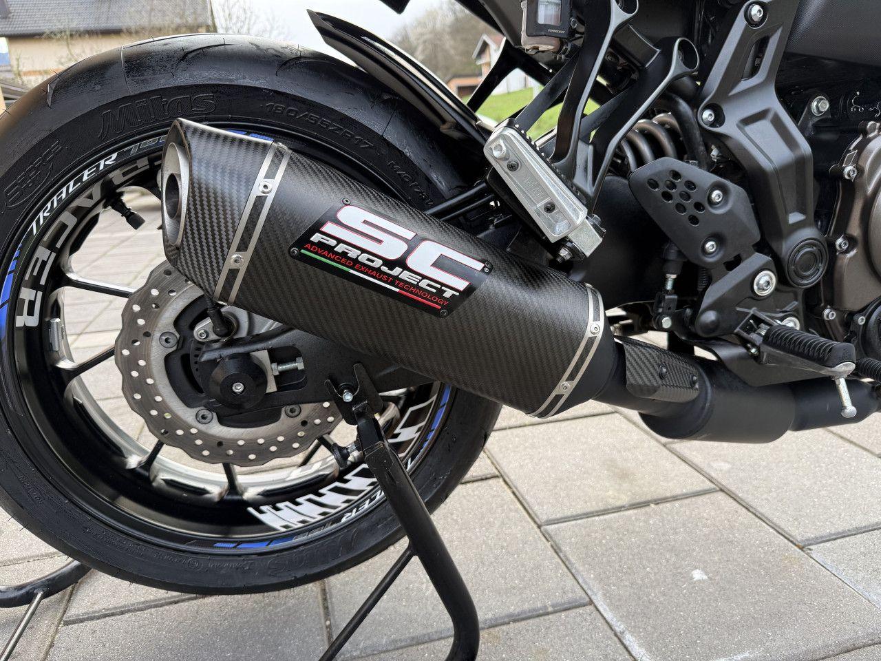 Yamaha TRACER 700 SC Project 2021god Reg LED Givi — slika 6 od 7