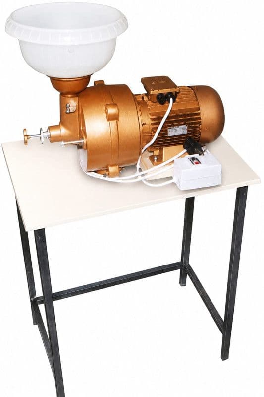 Mlin za kafu sa prirodnim kamenom prečnika 250mm do 100 kg/h — slika 1 od 1