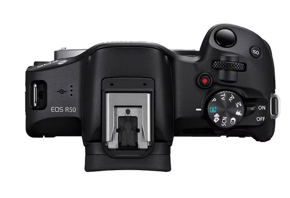 Fotoaparati bez zrcala Canon EOS R50 + RFS 18-45 S — slika 5 od 6