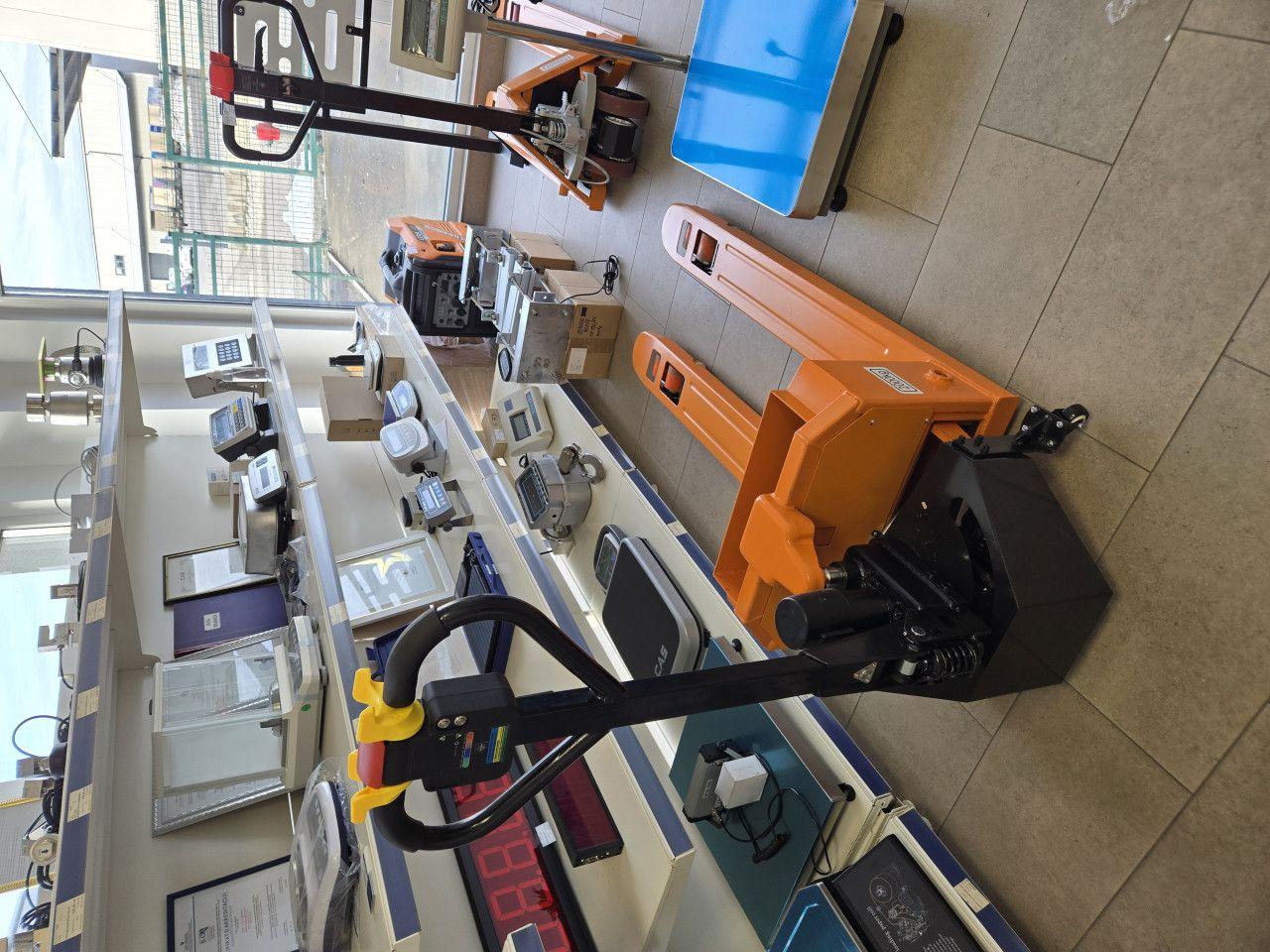 Električni paletar (Automatski) 2T — slika 2 od 7