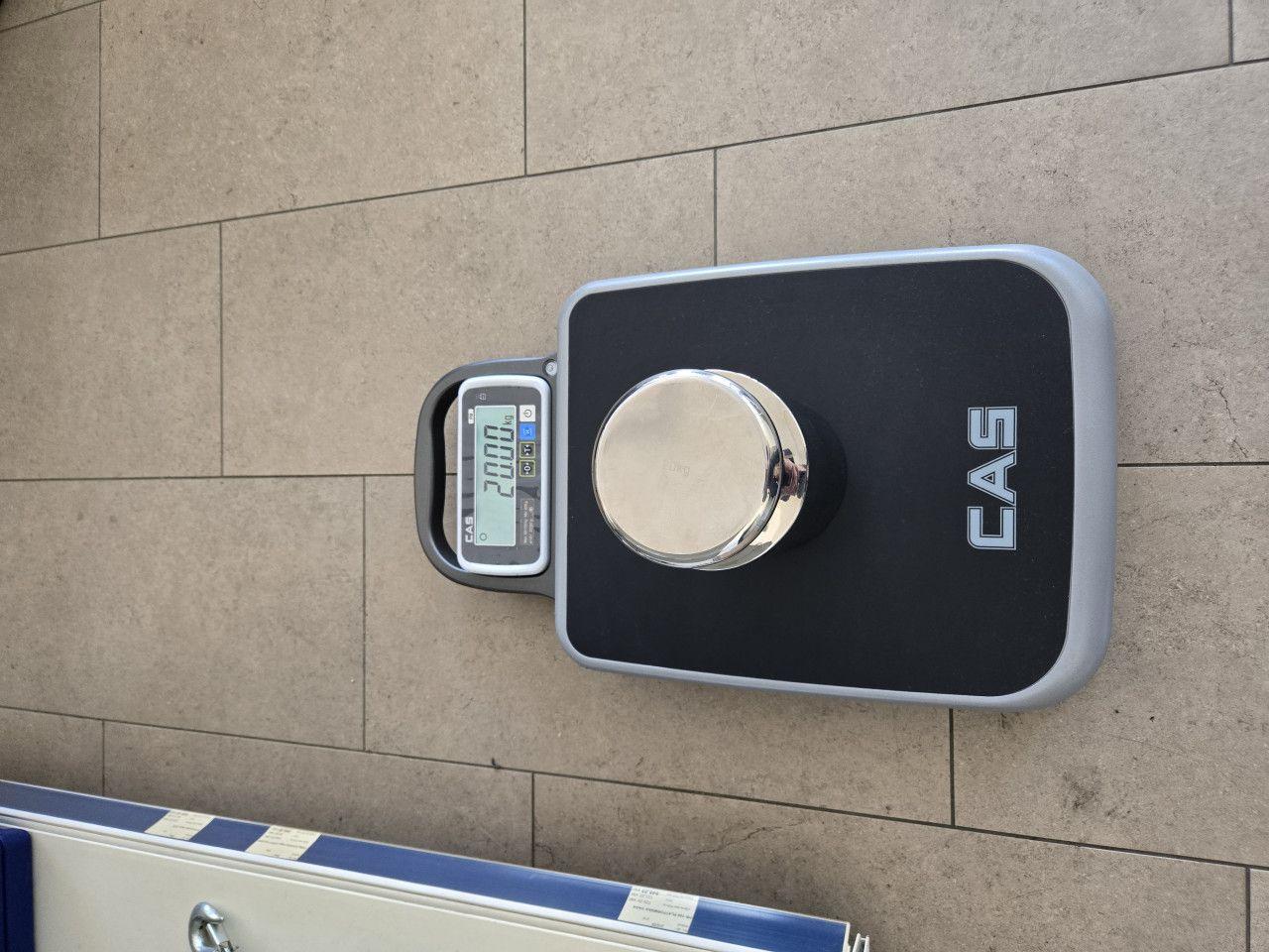 Platformska vaga prenosna digitalna 60, 150, 200 KG -verifikovana — slika 1 od 5