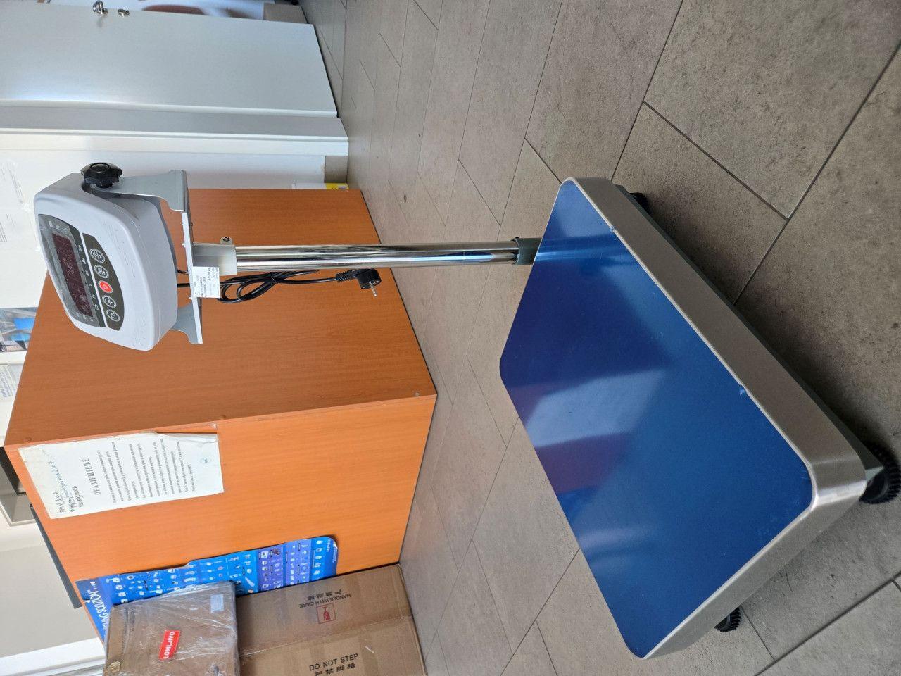 Platformska (robna) vaga 500x400 digitalna - 150 kg - baždarena — slika 4 od 5