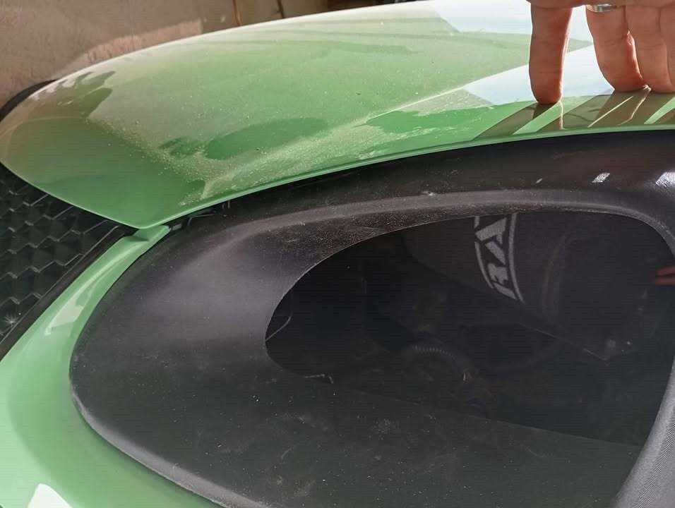 Volkswagen Golf 5 Sportski Zračni Otvor Farova — slika 3 od 3