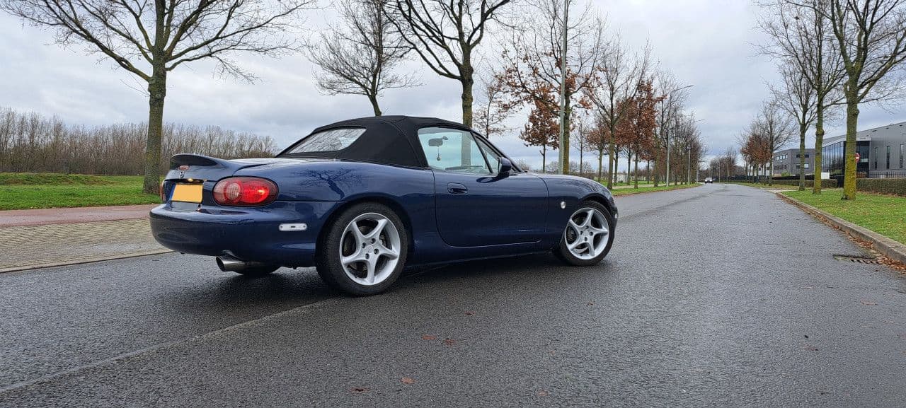 Mazda MX-5 Miata NB NBFL V2 Ducktail Zadnji Spojler — slika 5 od 5