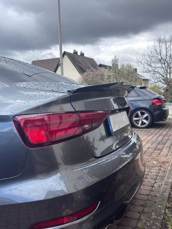 Audi A3 S3 RS3 8V Sedan Sportski Zadnji Spojler Gepeka — slika 2 od 4