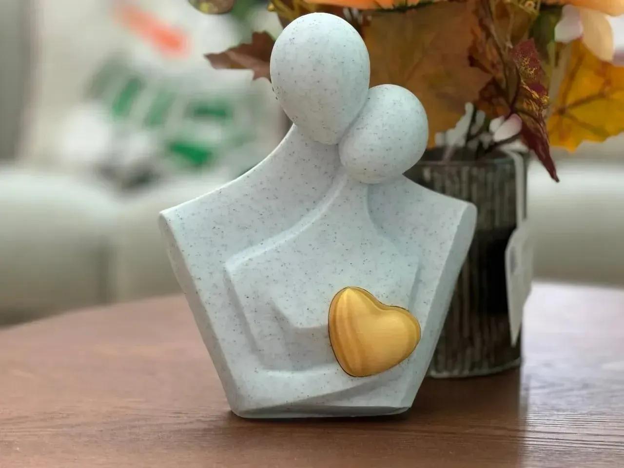 Valentinovo - Ljubavni Par Statua — slika 2 od 4