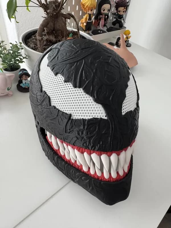 Marvel Maska Venom / Full Head Cosplay Verzija — slika 1 od 6