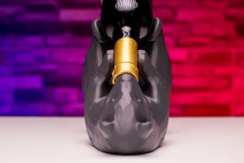 Unikatni Stalak za Vino u Obliku Mede / Držač za Vino — slika 4 od 4