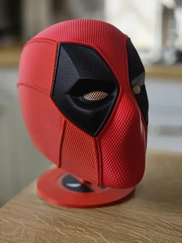 Marvel Deadpool Maska / Za Cosplay i Kolekcionare — slika 4 od 8