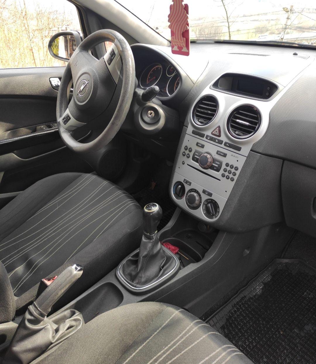 Opel Corsa — slika 4 od 4