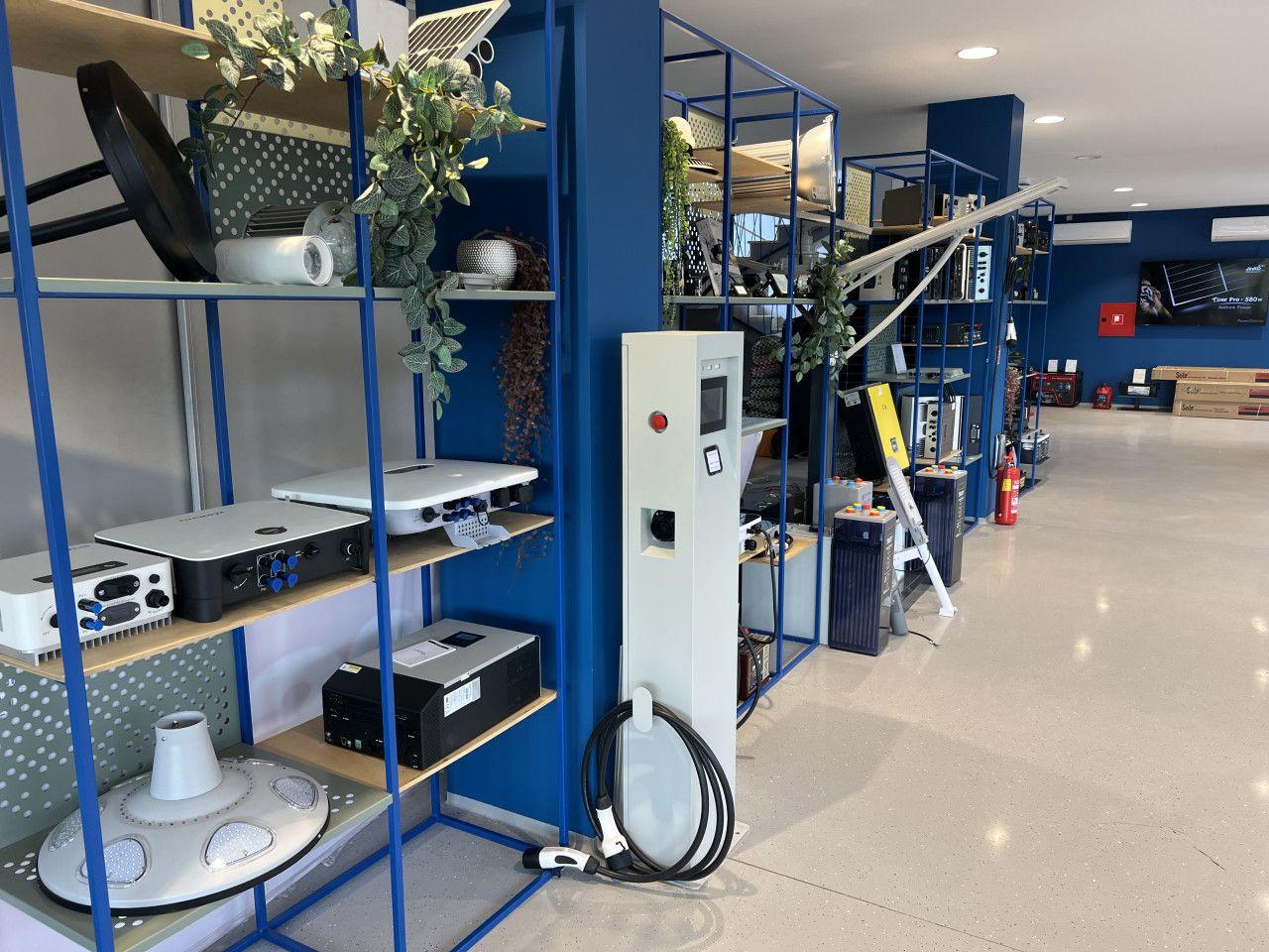 Pretvarač napona 1500W Inverter Solarna Oprema Solarni Paneli — slika 7 od 13