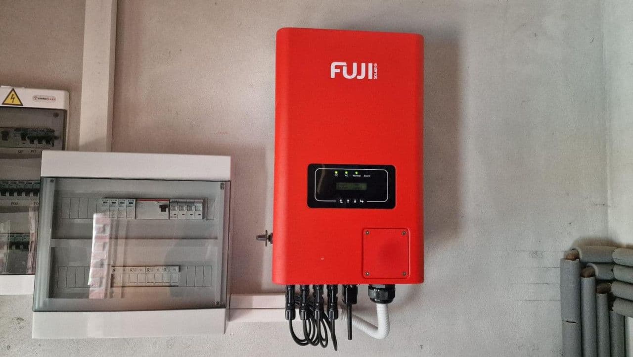 FUJI 25kW Pretvarači Solarni Paneli Solarne Elektrane Inverteri — slika 5 od 20