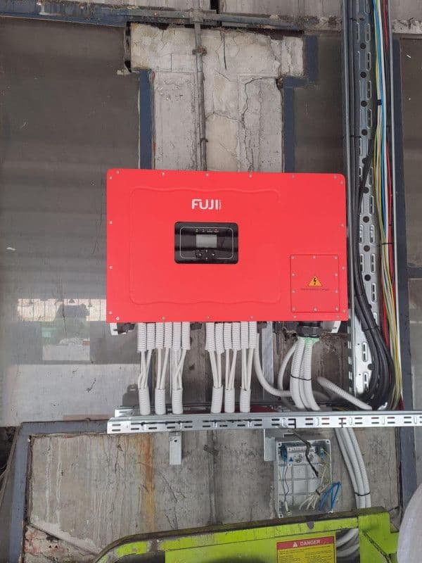 FUJI 25kW Pretvarači Solarni Paneli Solarne Elektrane Inverteri — slika 8 od 20